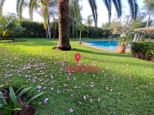 Magnifique villa à louer à Souissi ZLLVM339
