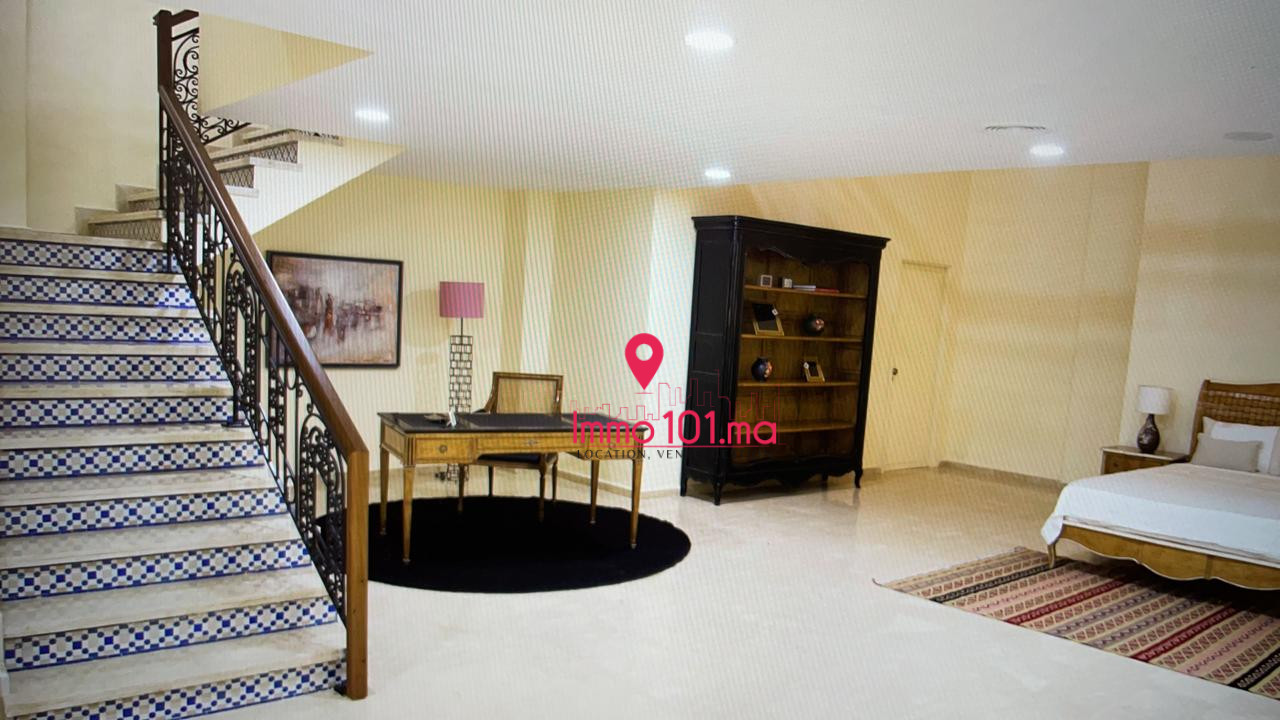 Location local commercial à Casablanca ZLLLC762