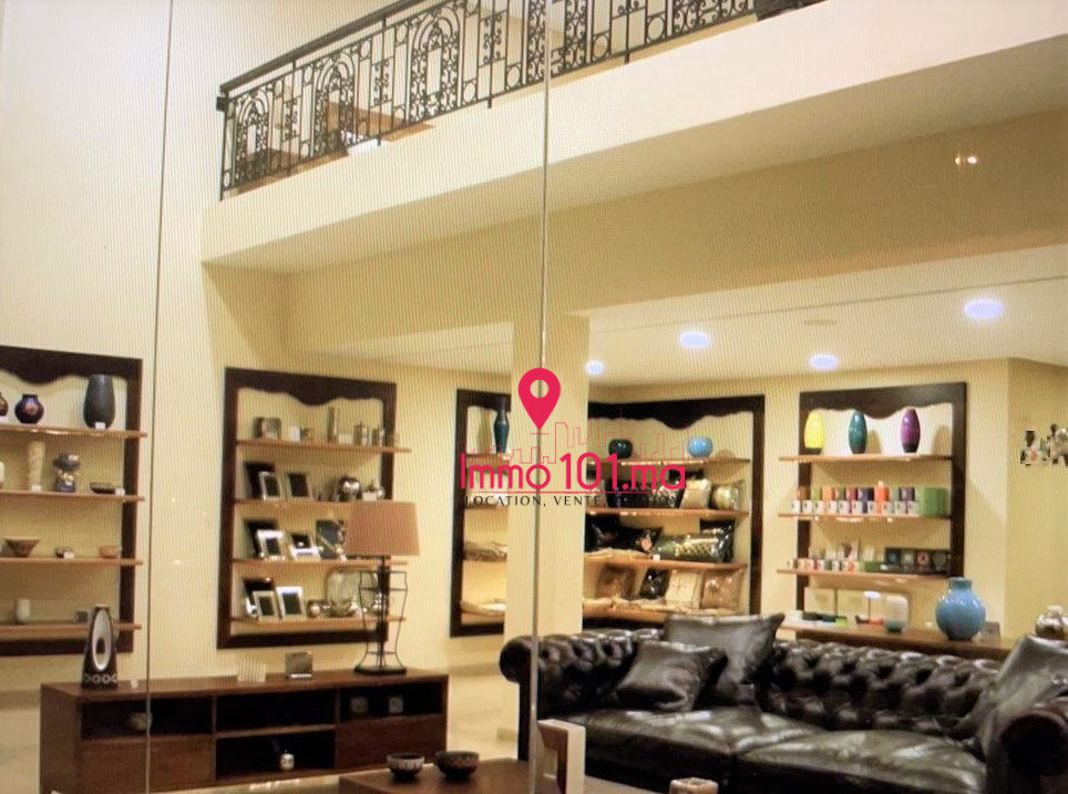 Location local commercial à Casablanca ZLLLC762