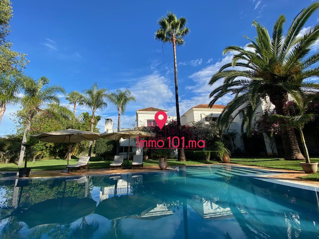 Magnifique villa à louer à Souissi ZLLVM339
